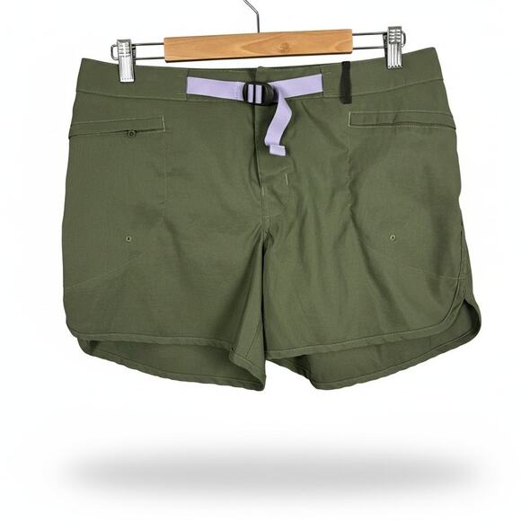 Helly Hansen Womens L Gorpcore Outdoor Hiking Athleisure Belted UPF 50+ Shorts - Picture 1 of 11
